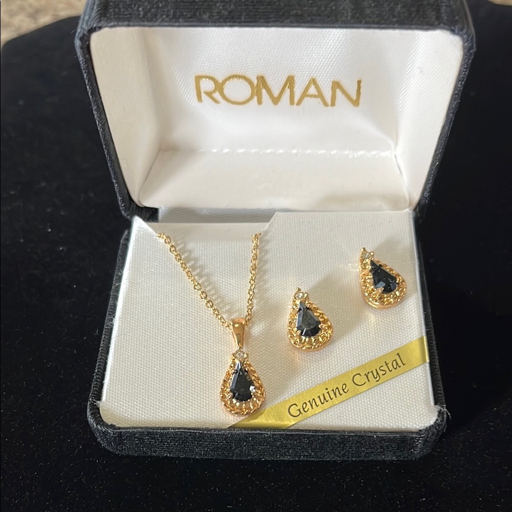 Roman Gold and Black Crystal Jewelry Set